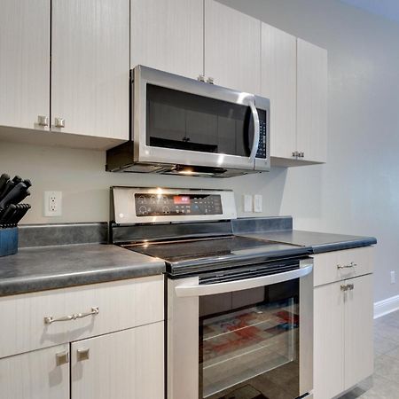 Dog-Friendly Pensacola Duplex About 7 Mi To Downtown Exterior foto