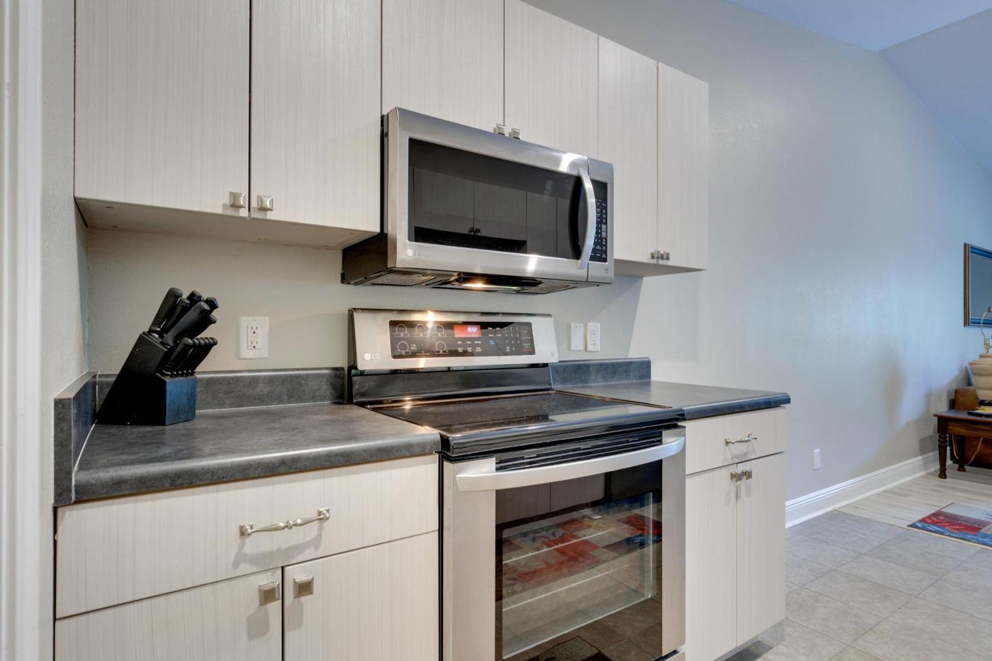 Dog-Friendly Pensacola Duplex About 7 Mi To Downtown Exterior foto