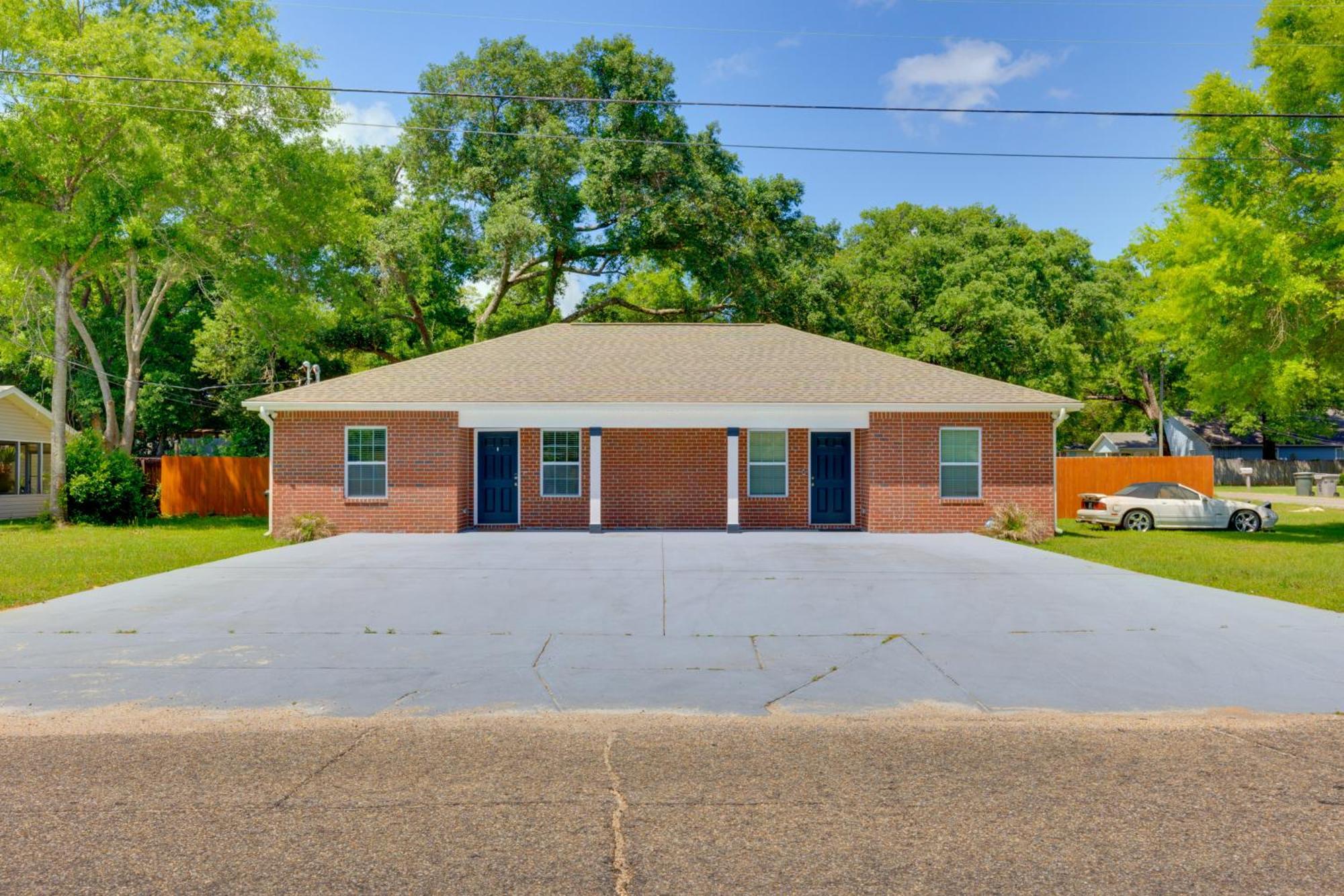 Dog-Friendly Pensacola Duplex About 7 Mi To Downtown Exterior foto